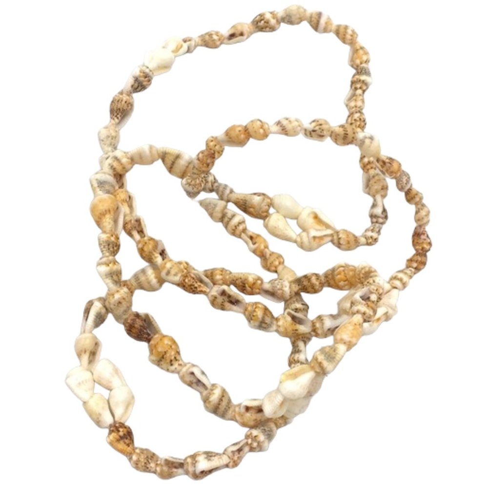 Handmade 🐚 Natural Shell Necklace - Picture 2 of 3